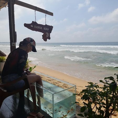 Hansa Surf Hotel Hikkaduwa Esterno foto