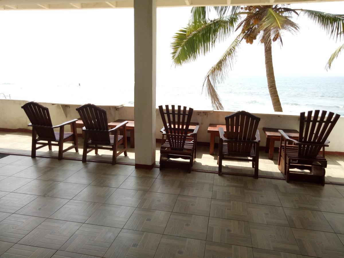 Hansa Surf Hotel Hikkaduwa Esterno foto